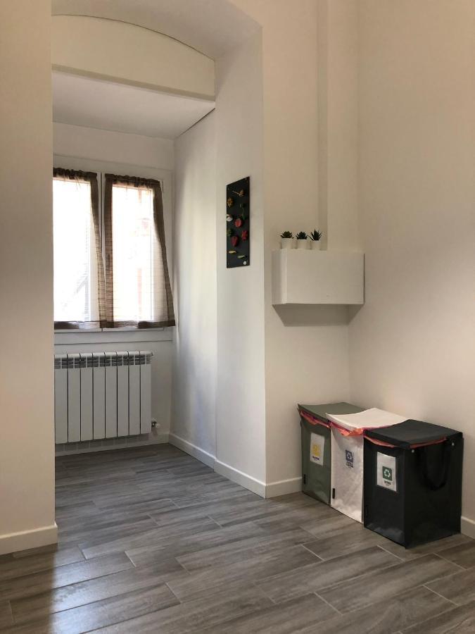 Am'S Apartment Специя Экстерьер фото