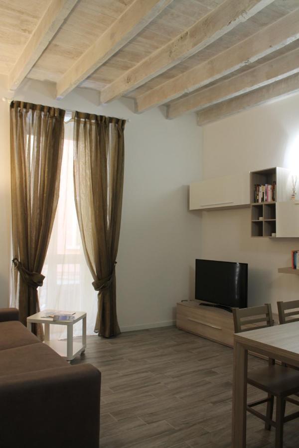 Am'S Apartment Специя Экстерьер фото